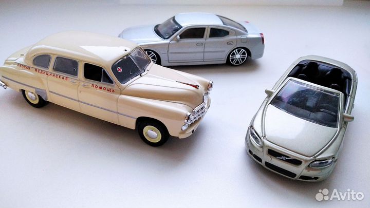 Машинки модельки