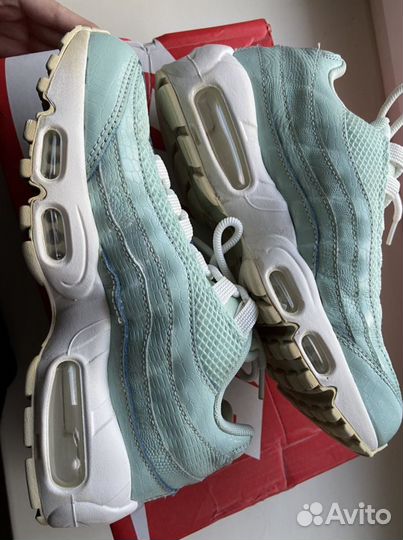 Оригинальные кроссовки Nike Air Max 95 мятные