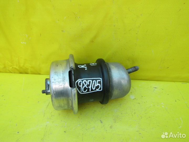 Подушка двигателя правая Lexus IS 13-18г 98705