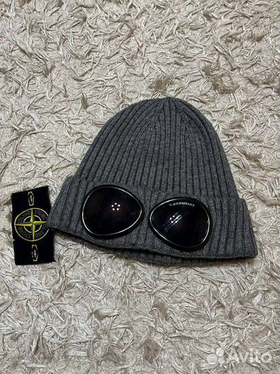 Мужская шапка c.p. company оригинал