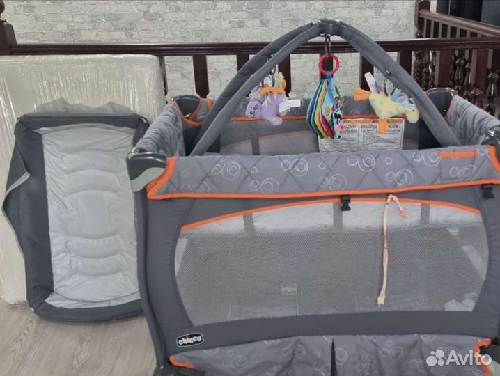 Кровать-манеж Chicco Lullaby Lx