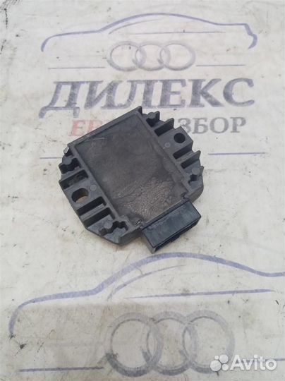 Регулятор напряжения (мото) Yamaha YP125 Majesty