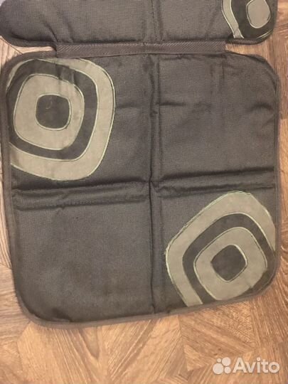 Накидка защитная под автокресло