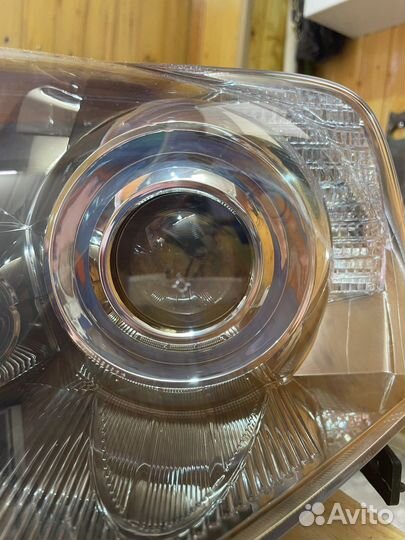 Фара honda cr-v 2008