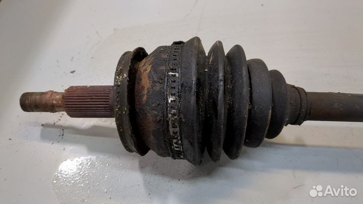 Полуось правая передняя Volkswagen Transporter 5
