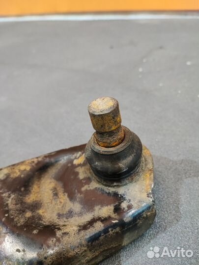 Рычаг передний нижний левый правый Mazda CX-5 ke