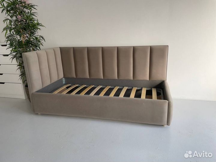 Кровать детская