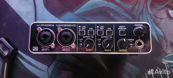 Внешняя звуковая карта behringer UMC202HD