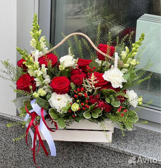 Букеты сиреневого и персикового цвета. Доставка