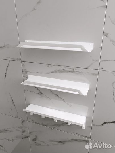 Полки для ванной комнаты