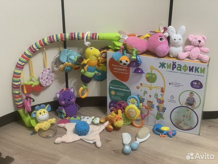 Пакет игрушек для малыша