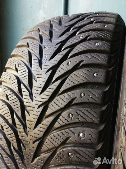 Yokohama Ice Guard IG35 235/45 R17