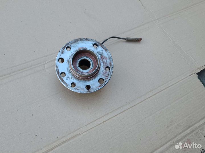 Ступица передняя Opel Astra H Zafira B опель астра