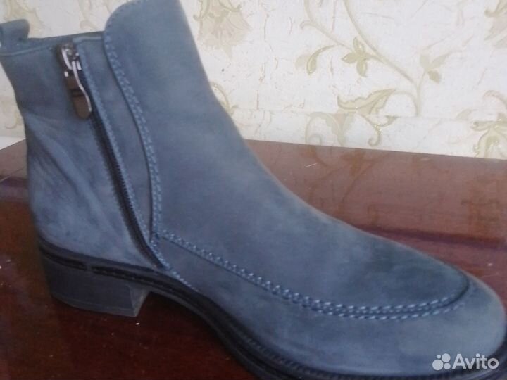 Полусапожки натуральная кожа.стелька 26 см