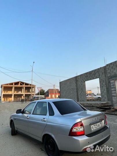 Сиденья на priora