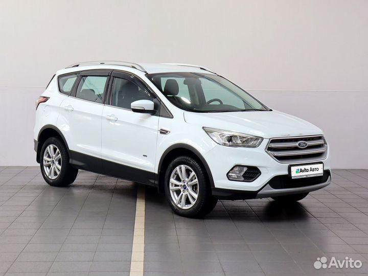 Ford Kuga 1.5 AT, 2017, 108 000 км