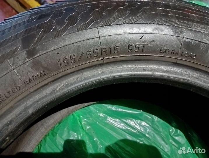 Yokohama IceGuard Stud IG65 195/65 R15 95T