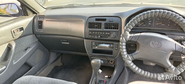 Toyota Vista 2.0 AT, 1995, 10 000 км