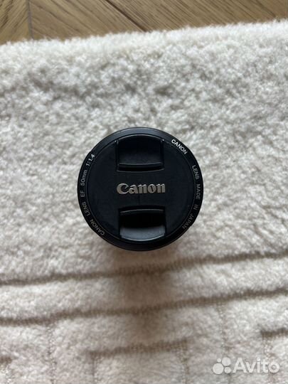 Canon EF 50mm f/1.4 USM