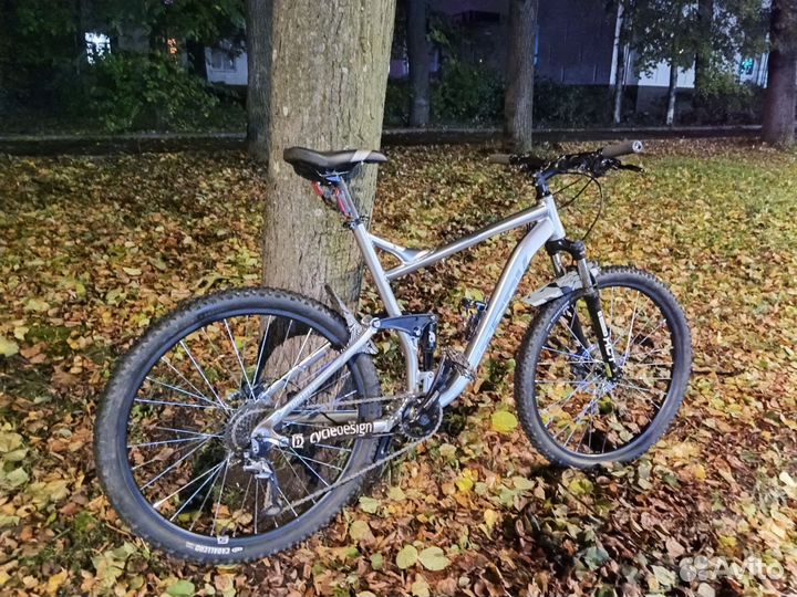 Stark Tactic 27.5 fs 2023