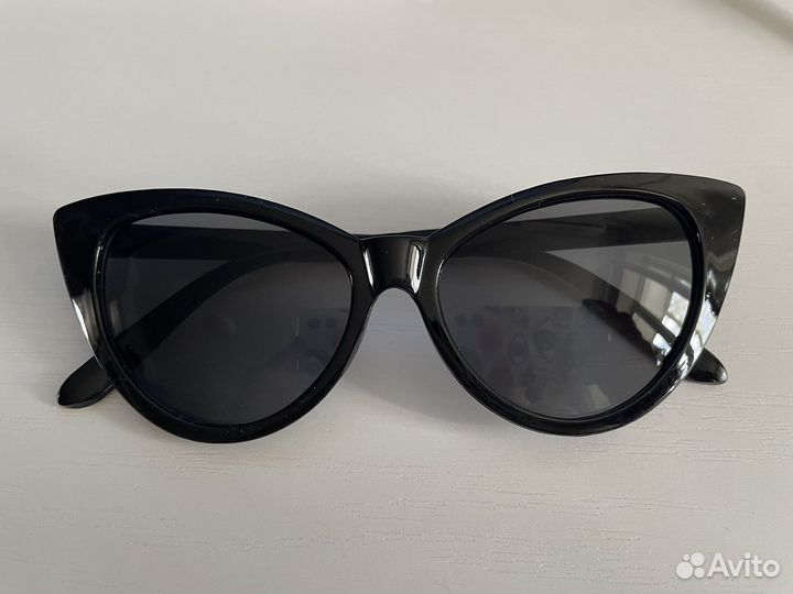 Солнцезащитные очки