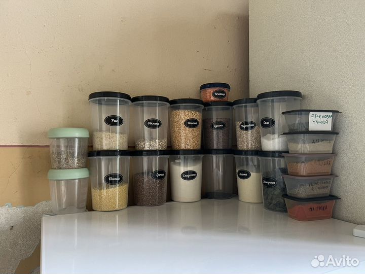 Контейнеры для сыпучих продуктов