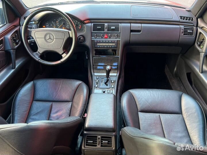 В разбор из Японии Mercedes-Benz W210 M119.985 4.2