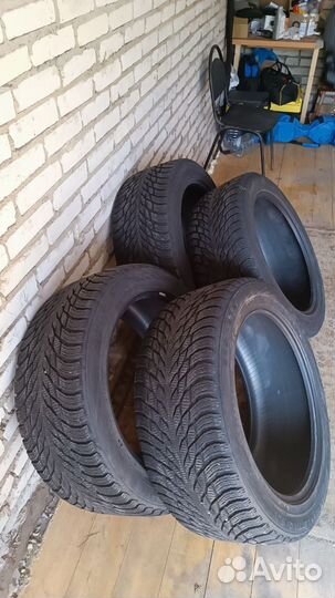 Nokian Tyres Hakkapeliitta R3 SUV 285/45 R21