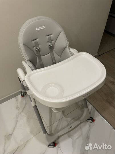 Детский стульчик для кормления peg perego