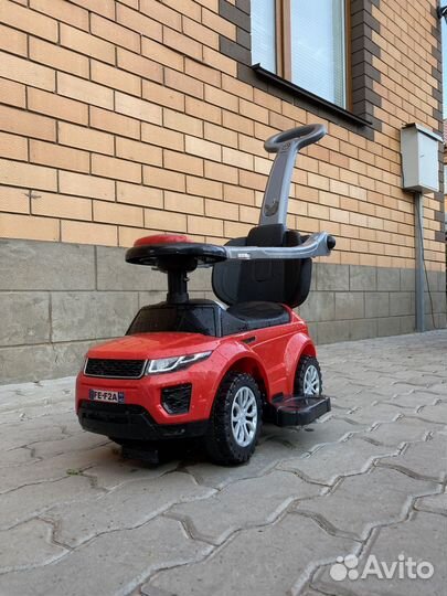 Машинка каталка толокар