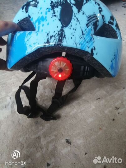 Шлем детский с подсветкой легкий