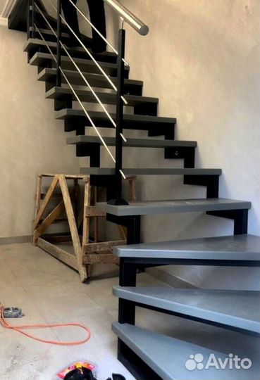 Лестница в дом под ключ