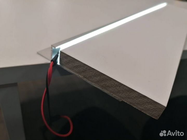 Скрытый плинтус теневой алюминиевый