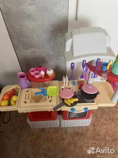Детская игровая кухня