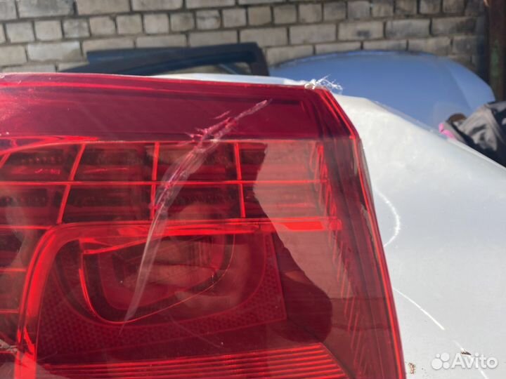Задний фонарь volkswagen touareg