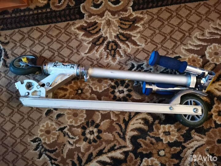 Снегокат, лыжи, санки, самокат