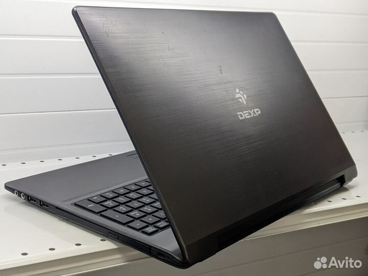 Ноутбук Dexp W950TU