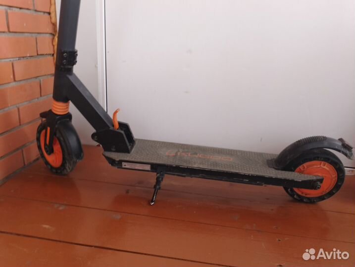 Электросамокат kugoо s1в хорошом состояние