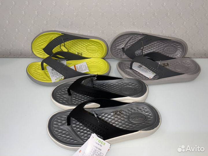 Crocs новые сланцы кроксы для бассейна 41