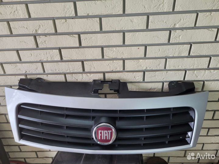 Решетка радиатора Fiat Scudo