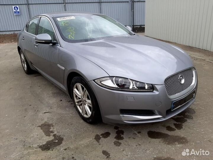 Разбирается на запчасти jaguar XF 2011-2015