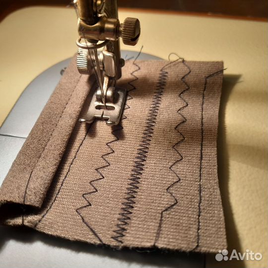 Швейная машинка