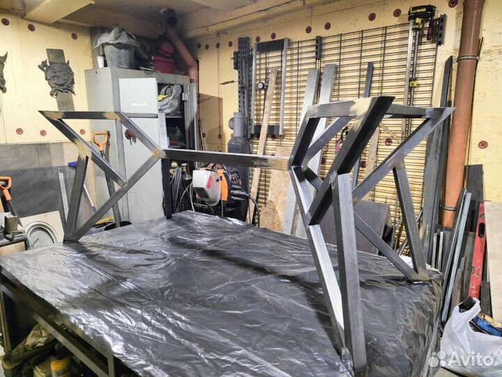 Подстолье В стиле лофт