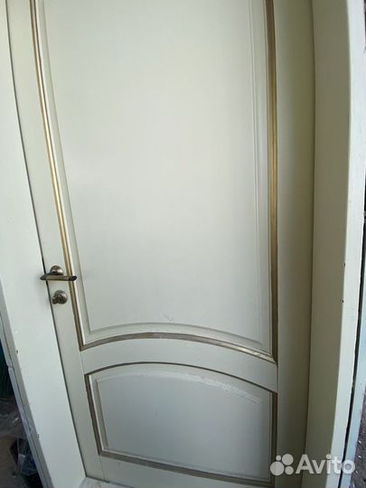 Двери межкомнатные из массива бу