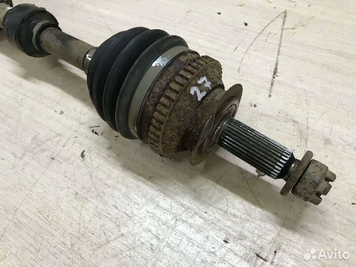 Привод левый Hyundai sonata 4 EF