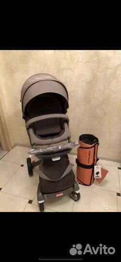 Коляска stokke