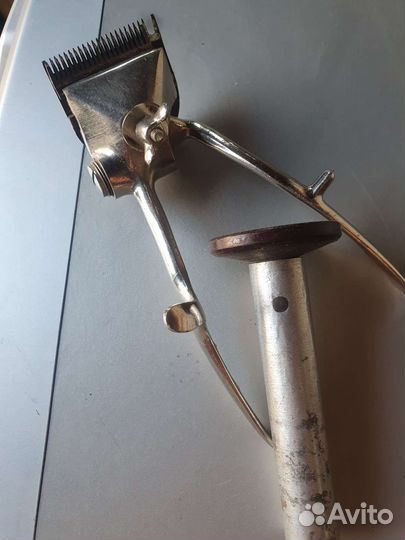 Ручная машинка для стрижки и точилка ректро СССР