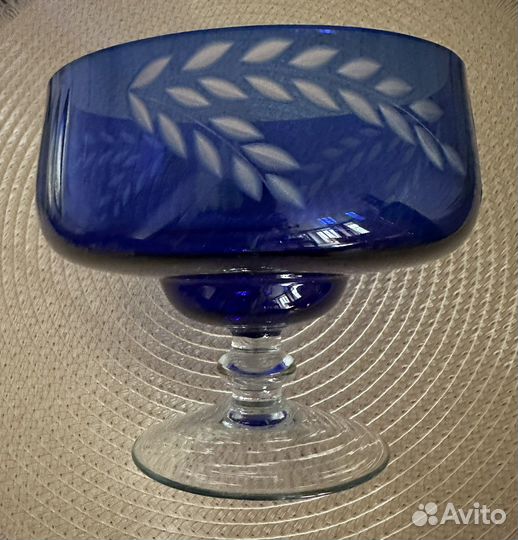 Ваза конфетница на ножке хрусталь