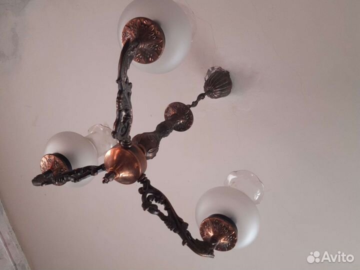 Люстра потолочная