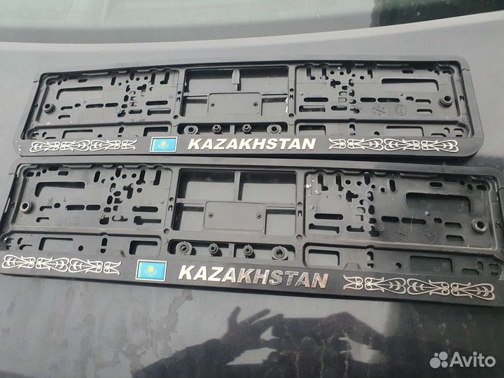 Автомобильные рамки